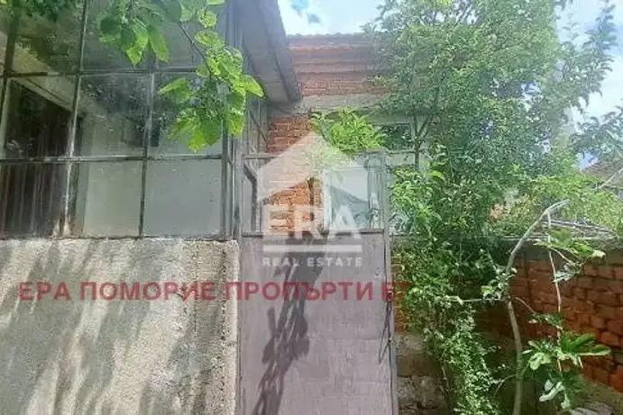 Къща в Бургас, с. Подвис