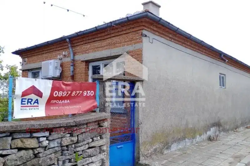 Къща в Бургас, с. Подвис