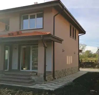 Снимка 5 — Къща в Бургас, с. Полски извор