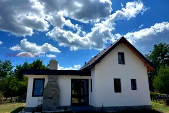 Къща в Бургас, с. Приселци