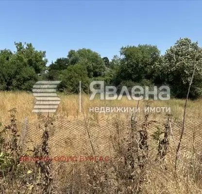 Снимка 5 — Къща в Бургас, с. Равна гора