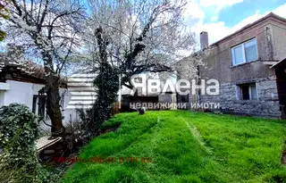 Къща в Бургас, с. Росен