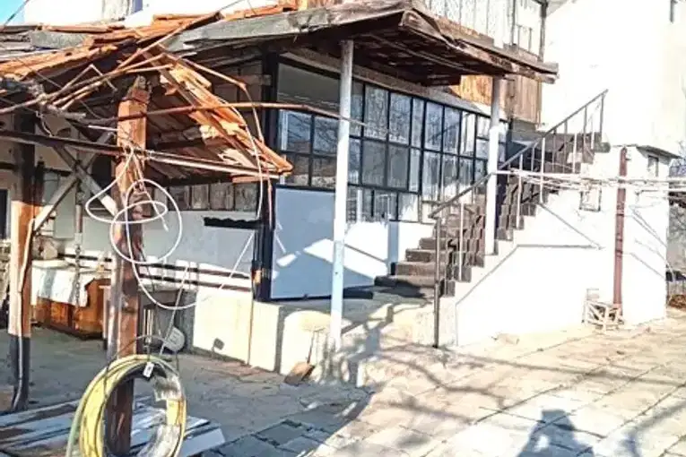 Къща в Бургас, с. Русокастро