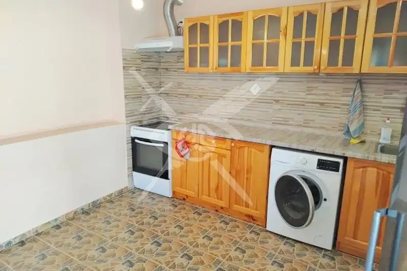 Къща в Бургас, с. Сърнево