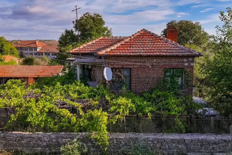 Къща в Бургас, с. Сърнево
