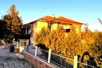 Къща в Бургас, с. Трояново