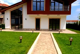 Къща в Бургас, с. Тънково