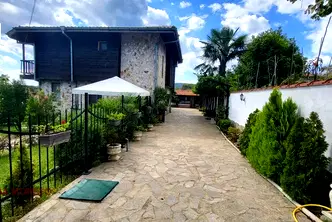 Къща в Бургас, с. Варвара