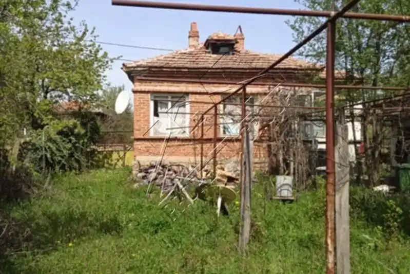 Къща в Бургас, с. Ведрово