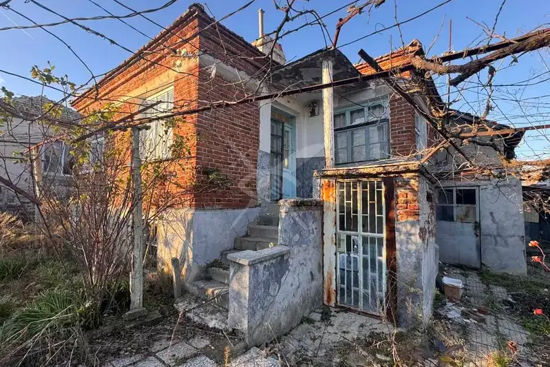 Къща в Бургас, с. Вратица