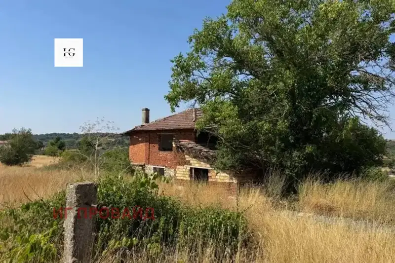 Къща в Бургас, с. Загорци