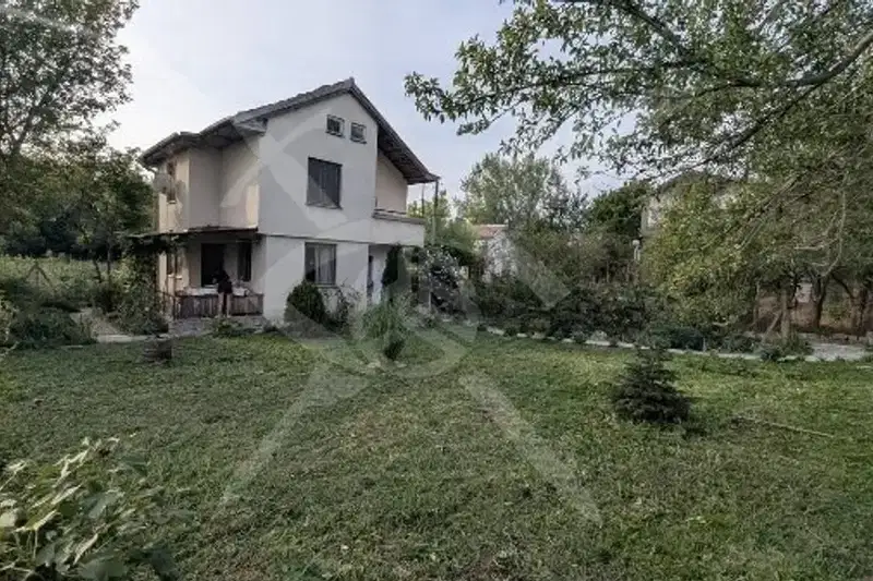 Къща в Бургас, с. Зидарово