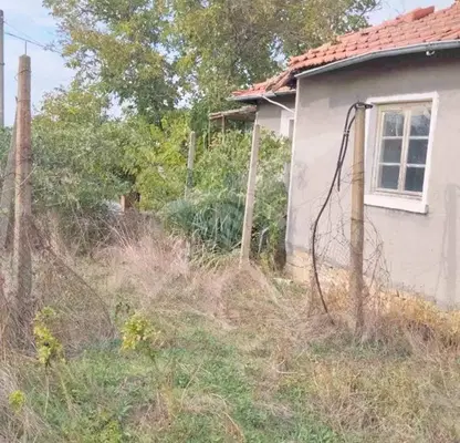 Снимка 5 — Къща в Бургас, с. Зорница