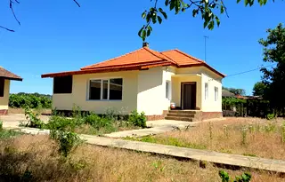 Къща в Добрич, с. Дропла