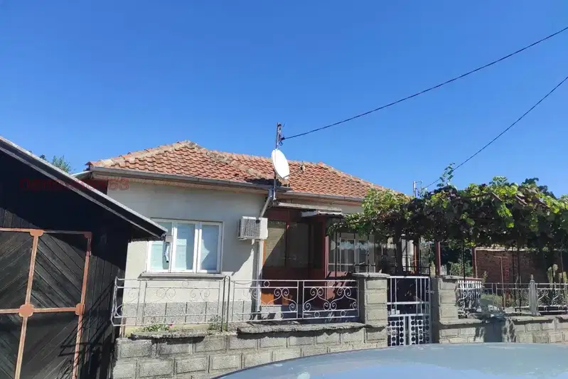 House in Oblast Dobrich, General Toshevo