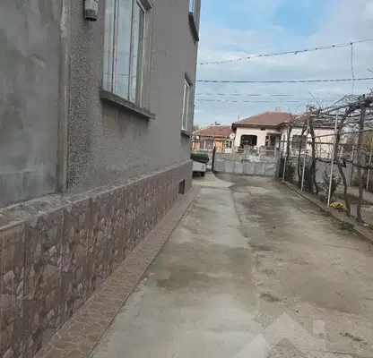 Снимка 3 — Къща в Добрич, Генерал Тошево