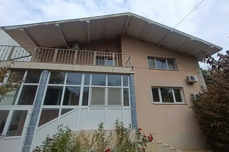 House in Oblast Dobrich, General Toshevo