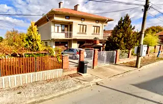 Къща в Добрич, Тервел