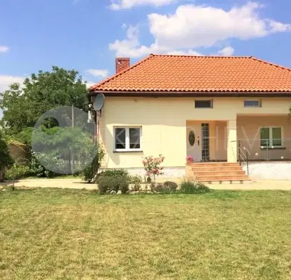 Photo 2 — House in Oblast Dobrich, Bejanovo