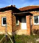 Къща в Добрич, с. Божурово