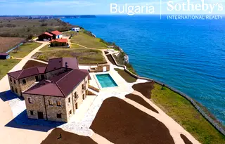 Къща в Добрич, с. Българево