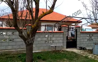 Къща в Добрич, с. Гурково