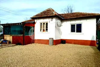 Къща в Добрич, с. Гурково