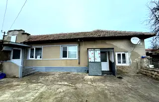 Къща в Добрич, с. Гурково