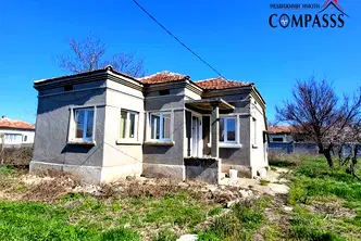 Къща в Добрич, с. Кардам