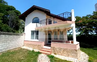 Къща в Добрич, с. Кранево