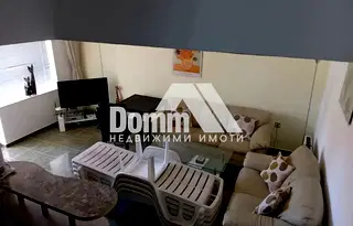 Къща в Добрич, с. Кранево