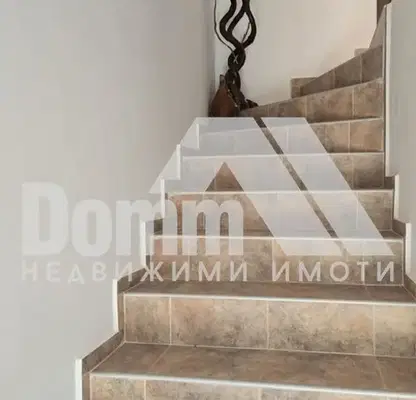 Снимка 5 — Къща в Добрич, с. Кранево
