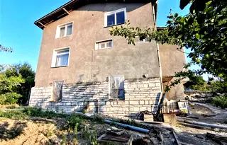 Къща в Добрич, с. Кранево