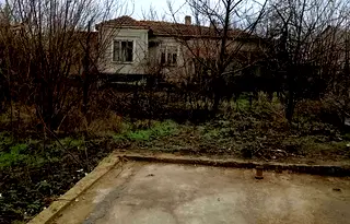 Къща в Добрич, с. Ловчанци
