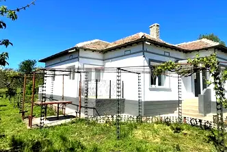 Къща в Добрич, с. Малина