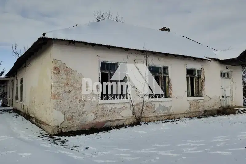 Къща в Добрич, с. Писарово