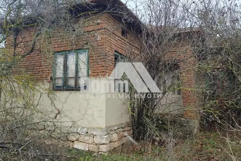 Къща в Добрич, с. Писарово