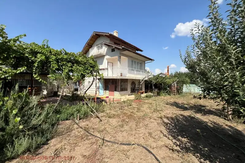 House in Oblast Dobrich, Plachidol