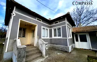 Къща в Добрич, с. Преселенци