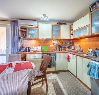 Photo 4 — House in Oblast Dobrich, Rogachevo