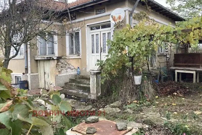 Къща в Добрич, с. Росеново