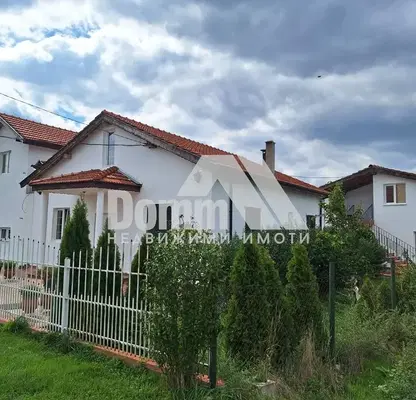 Photo 2 — House in Oblast Dobrich, Senokos