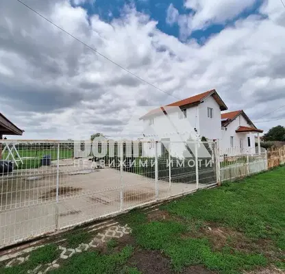 Photo 3 — House in Oblast Dobrich, Senokos