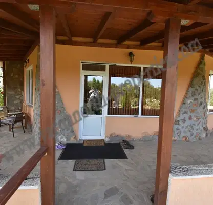 Photo 3 — House in Oblast Dobrich, Slaveevo
