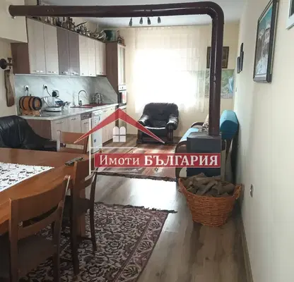 Photo 2 — House in Oblast Dobrich, Strajica