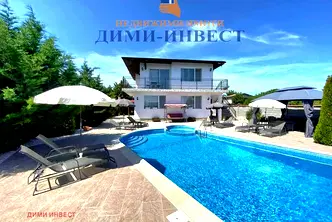Къща в Добрич, с. Топола