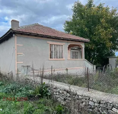 Снимка 4 — Къща в Добрич, с. Видно