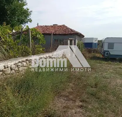 Снимка 4 — Къща в Добрич, с. Видно