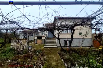 Къща в Добрич, с. Владимирово