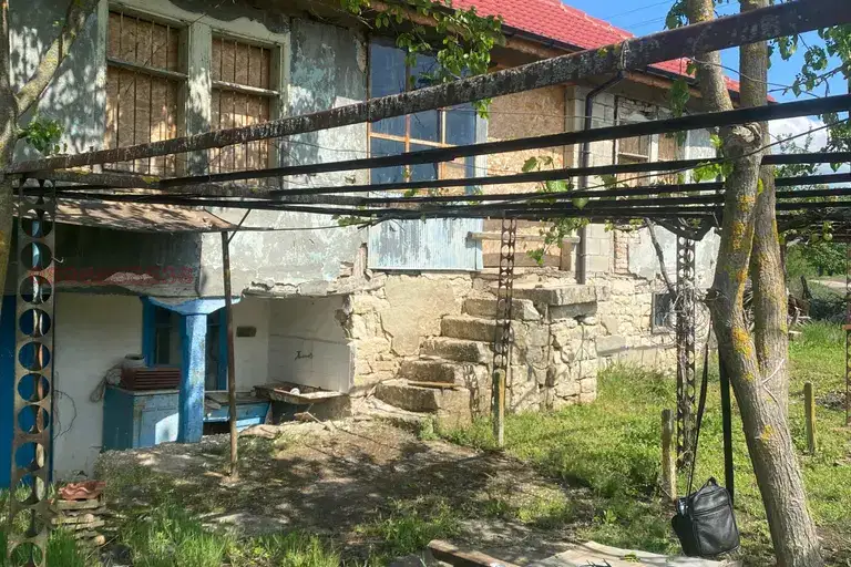 Къща в Добрич, с. Вратарите